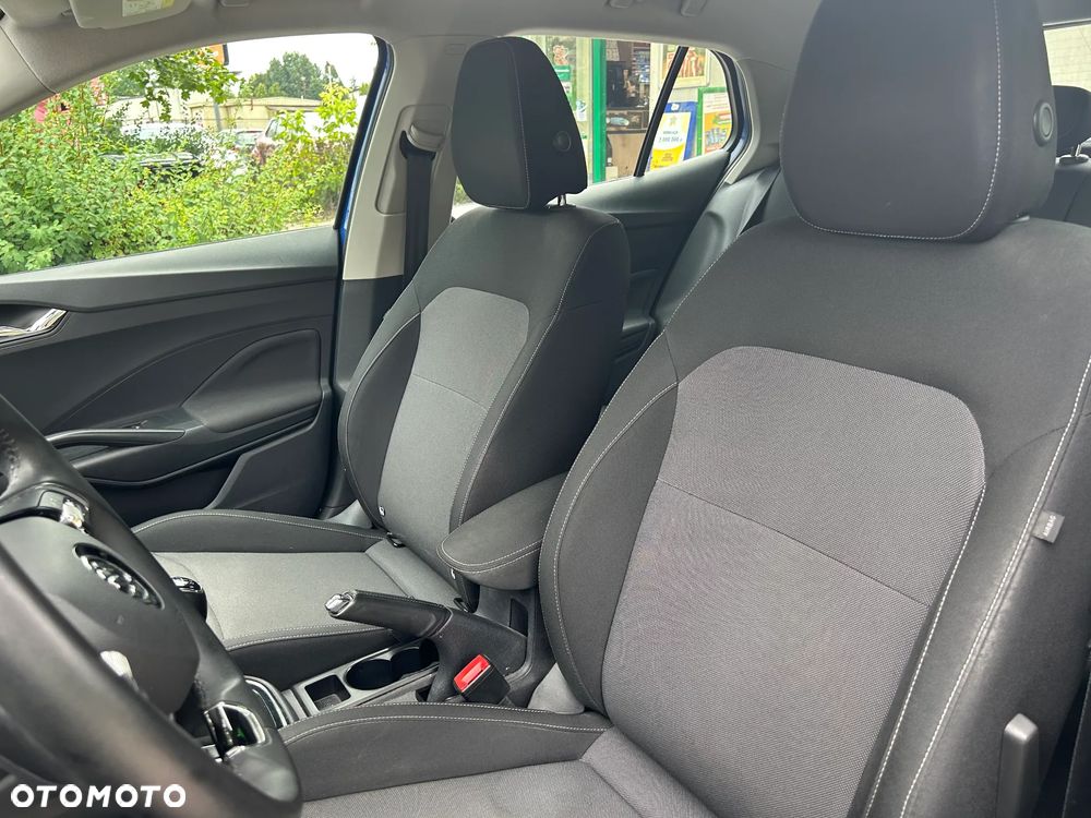 Skoda Fabia 1.0 Ambition - 11