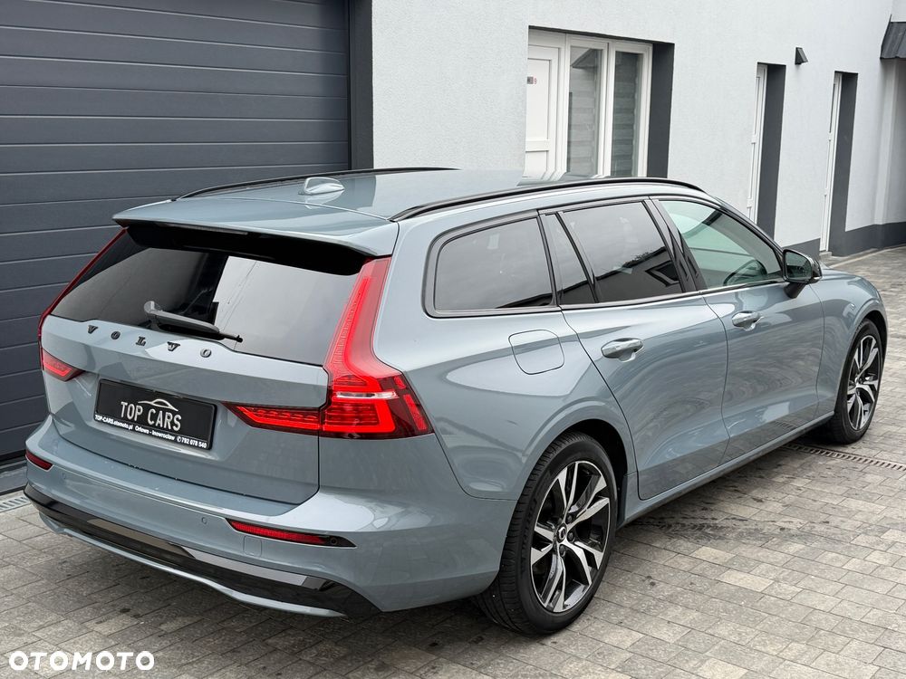 Volvo V60 2022 photo 4