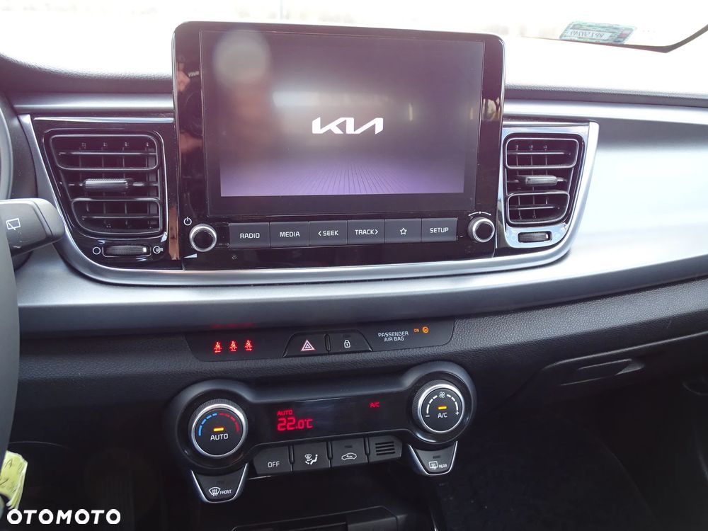 Kia Rio 1.0 T-GDI L - 36