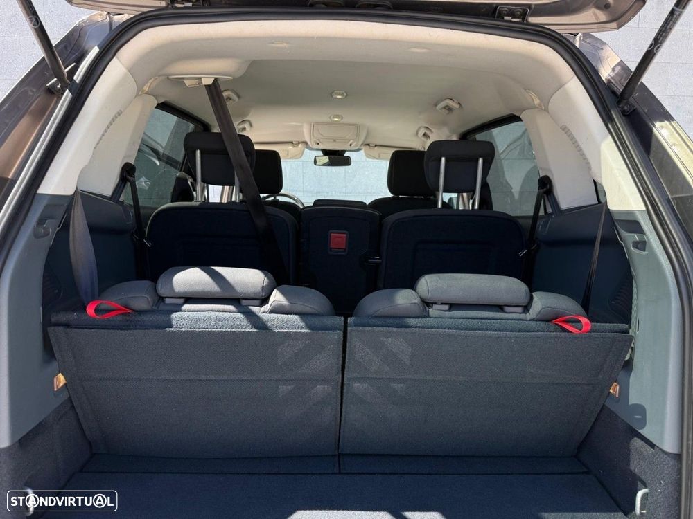 Ford Grand C-Max 1.0 EcoBoost S&S Titanium - 16
