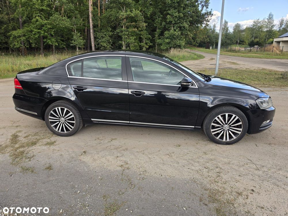 Volkswagen Passat - 3