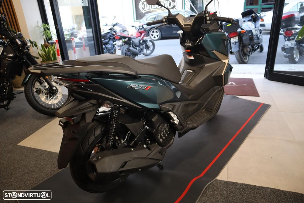 Cyclone RT1 RT1 - 4