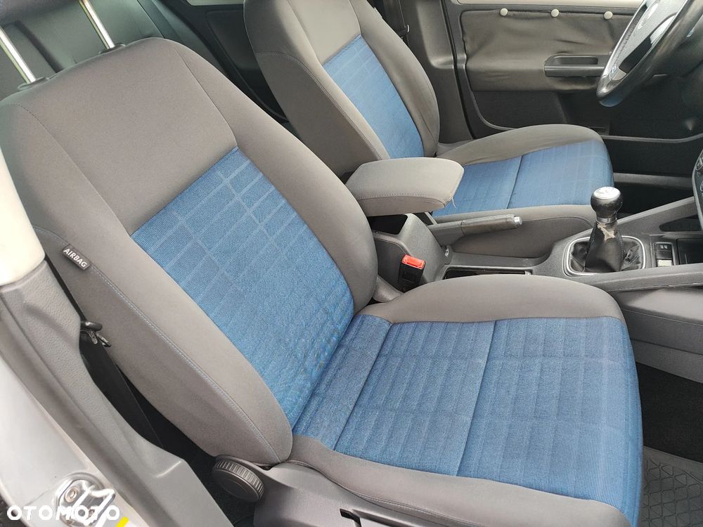 Volkswagen Golf 1.6 Tour Edition - 37