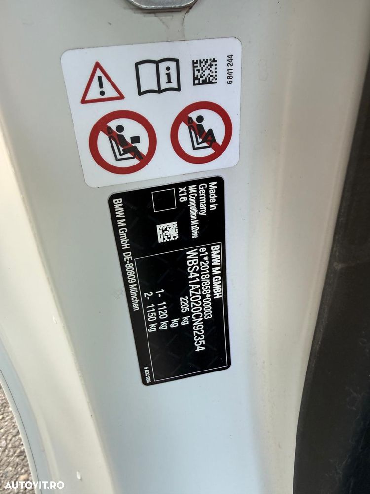 BMW M4 Competition M xDrive AT - 24