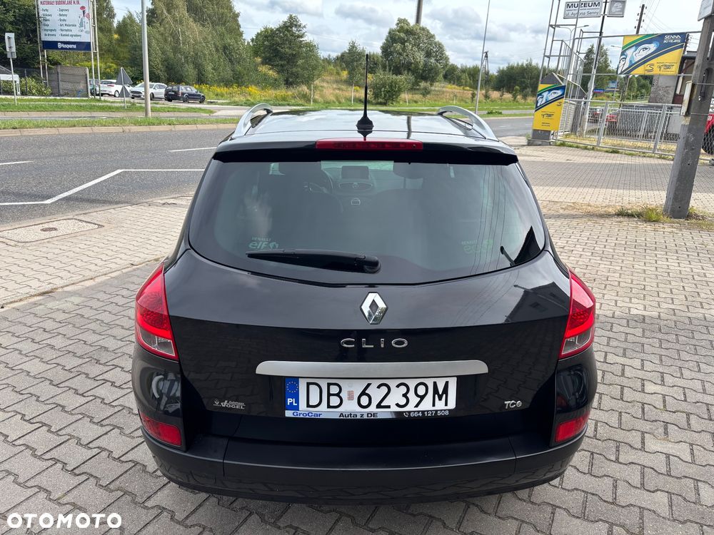 Renault Clio - 14