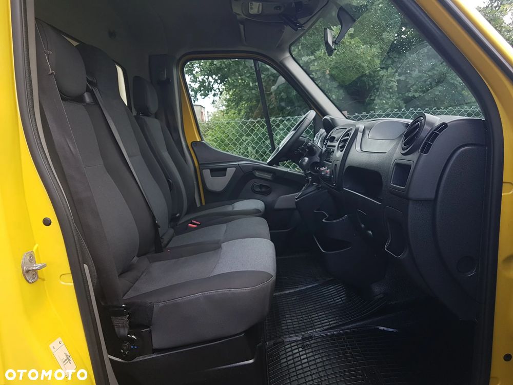 Renault MASTER KONTENER 8EP 4,22x2,23x2,24 KLIMA MANUAL KRAJOWY 6-BIEGÓW - 23