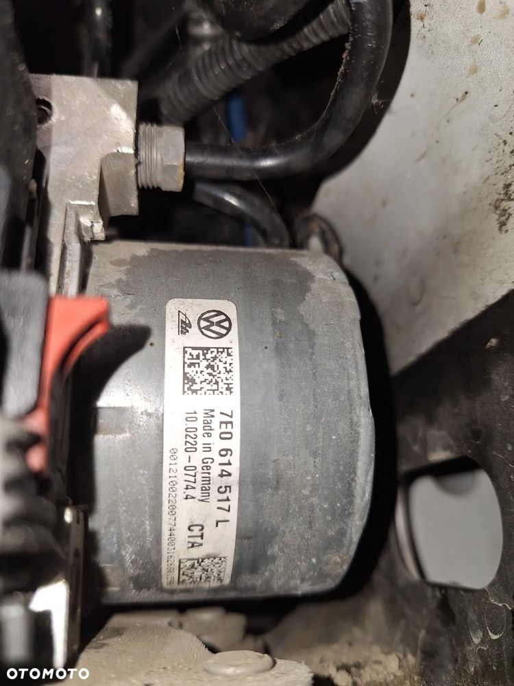 POMPA HAMULCOWA ABS VW T5 T6 7E0614517L 7E0907379P - 3