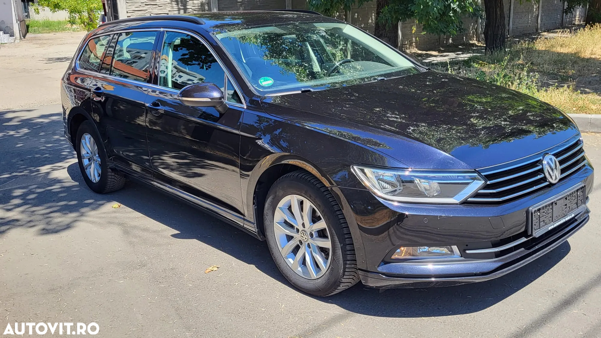 Volkswagen Passat - 3