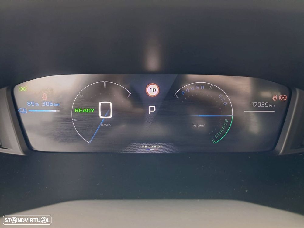 Peugeot e-2008 50 kWh Allure - 18