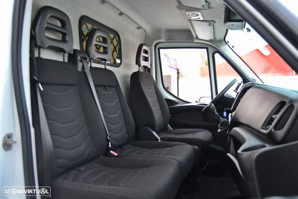 Iveco Daily 35C13 Rodado Duplo - IVA DEDUTÍVEL - 16