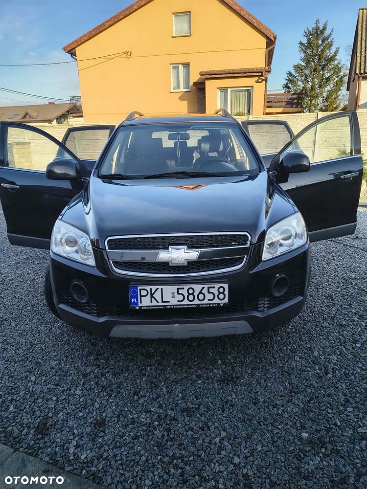 Chevrolet Captiva 2.4 LS 5os - 12