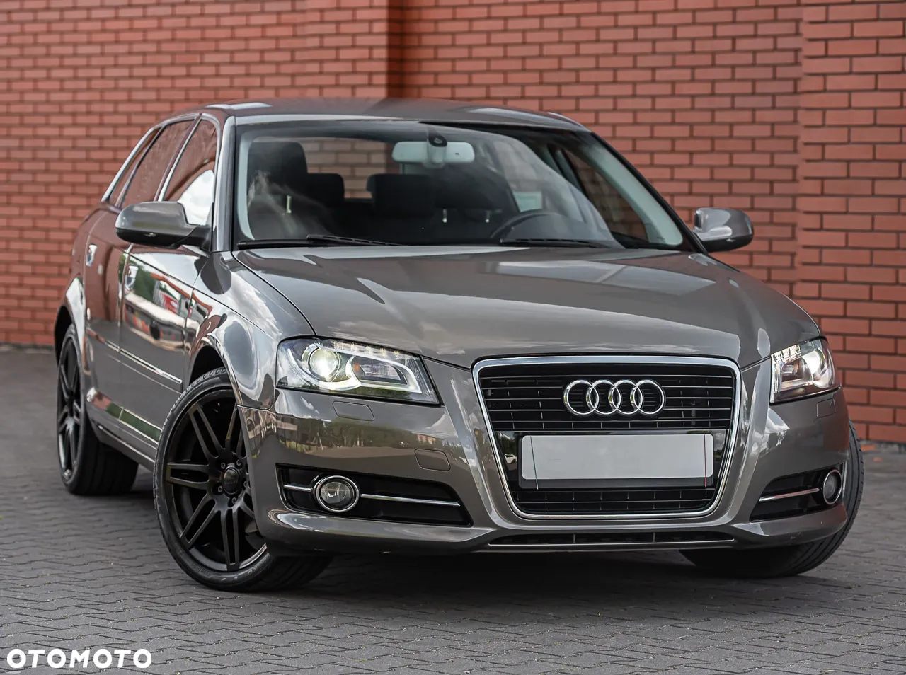 Audi A3 1.8 TFSI Ambiente - 2