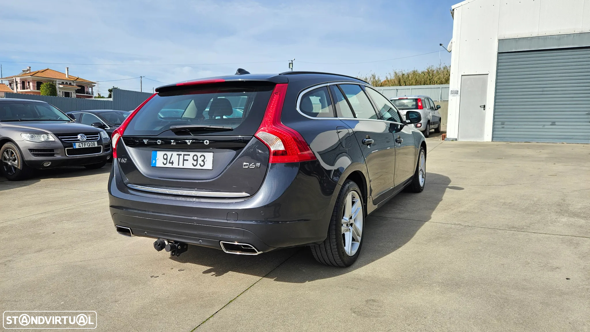 Volvo V60 2.4 D6 Momentum AWD Phev - 5