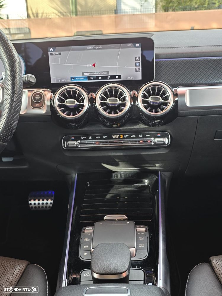 Mercedes-Benz GLB 35 AMG 4Matic - 16