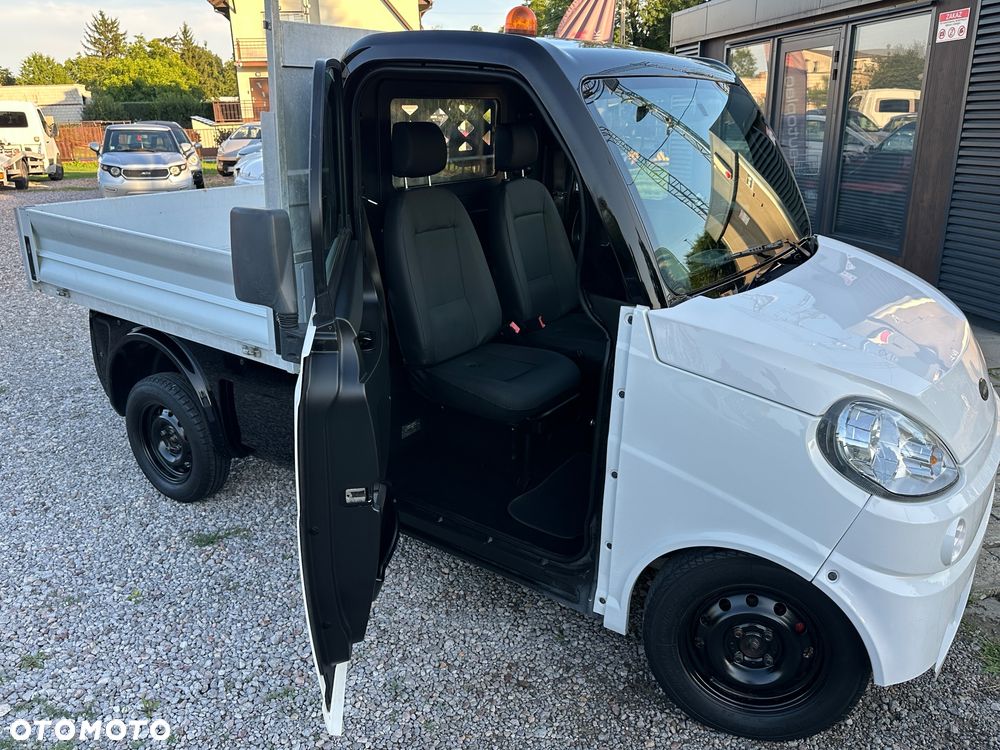 Microcar M.GO - 18