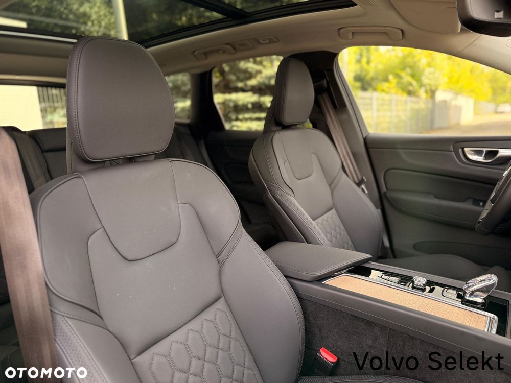 Volvo XC 60 - 25