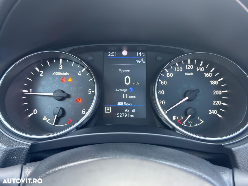 Nissan Qashqai 1.5 DCI DCT TEKNA - 24