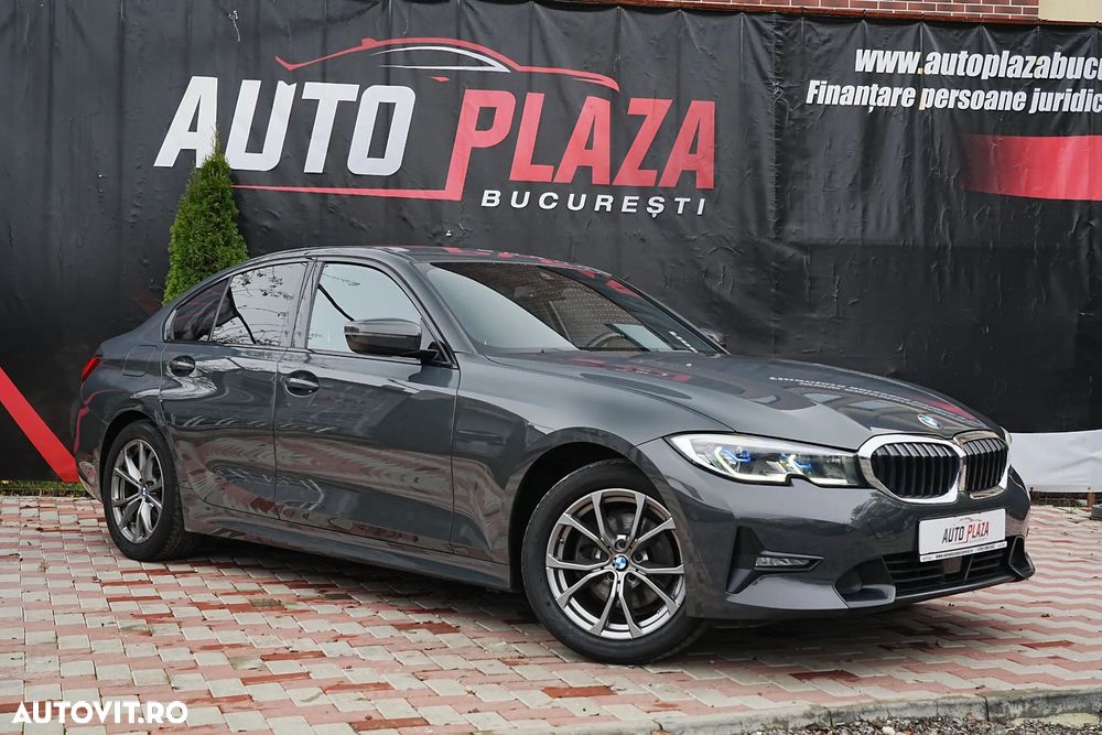 BMW Seria 3 320i Aut. Sport Line - 4