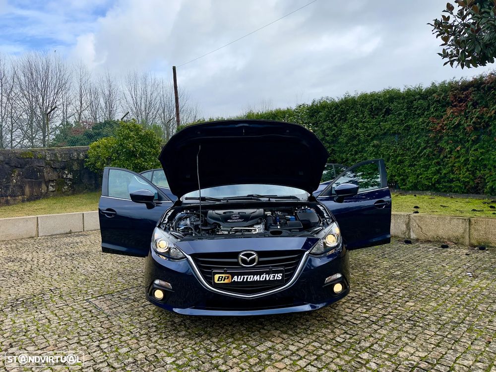 Mazda 3 1.5 Sky-D Excellence Navi - 37