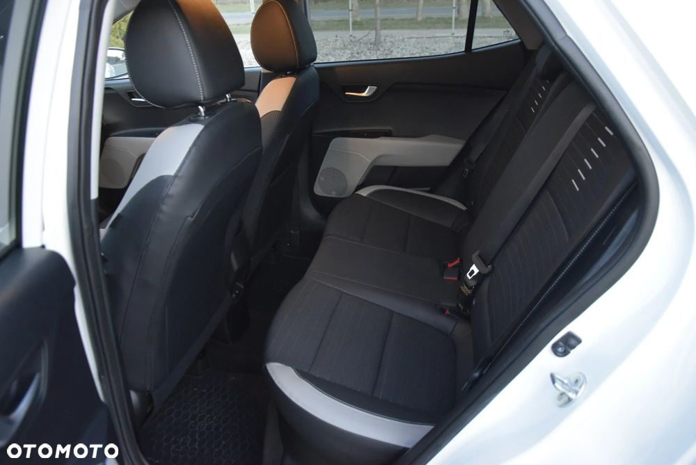 Kia Stonic 1.0 T-GDI M DCT - 14