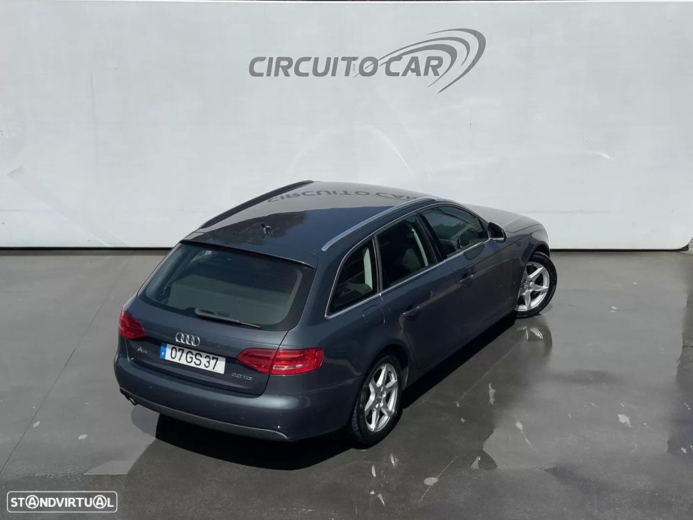 Audi A4 Avant - 9