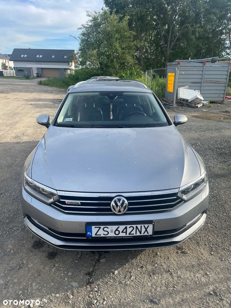 Volkswagen Passat 2.0 TDI BMT 4Mot Highline DSG - 2
