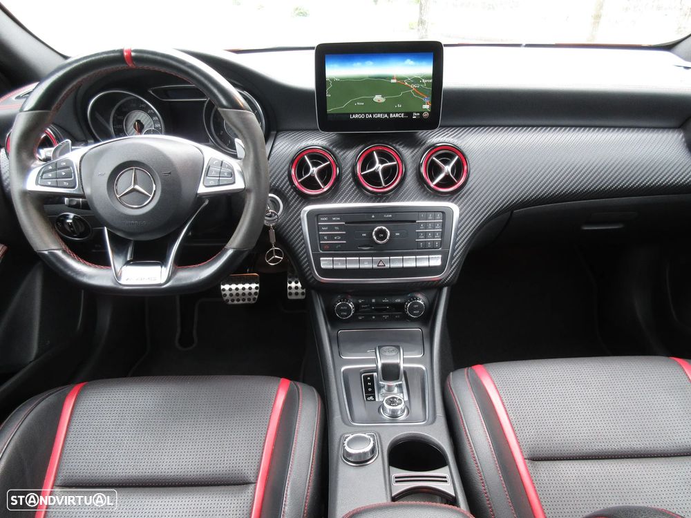 Mercedes-Benz A 45 AMG 4-Matic - 37