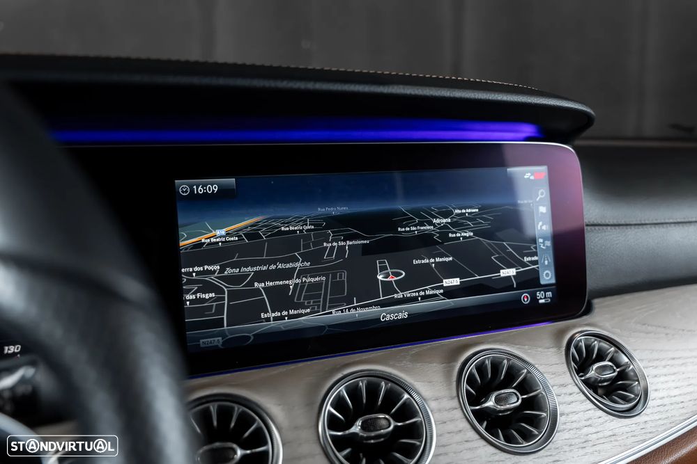 Mercedes-Benz E 300 9G-TRONIC AMG Line - 22