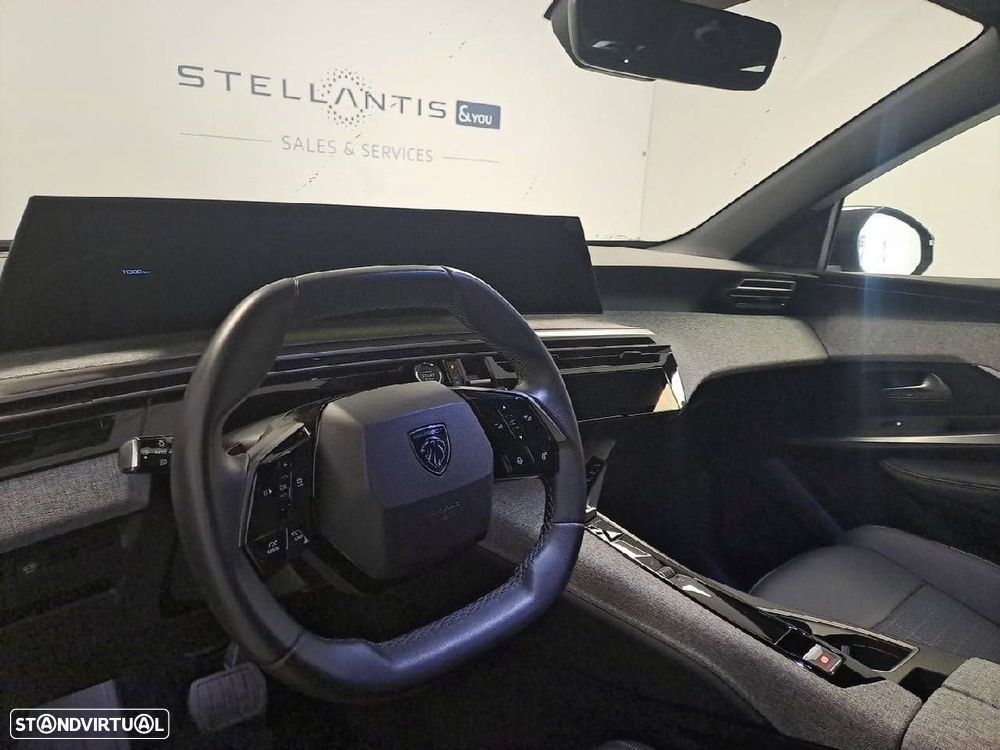 Peugeot 5008 - 8