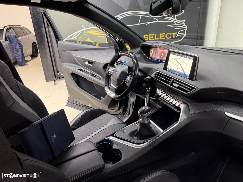 Peugeot 3008 1.2 PureTech GT Line - 33