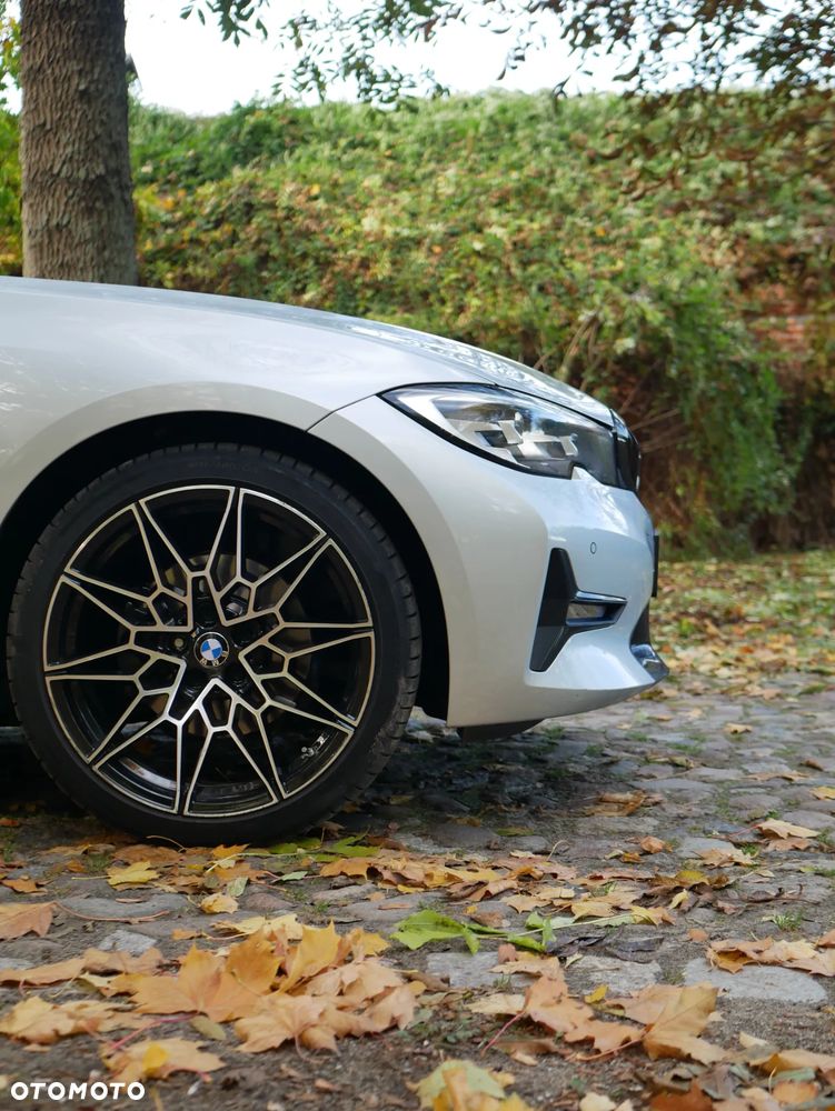 BMW Seria 3 - 24