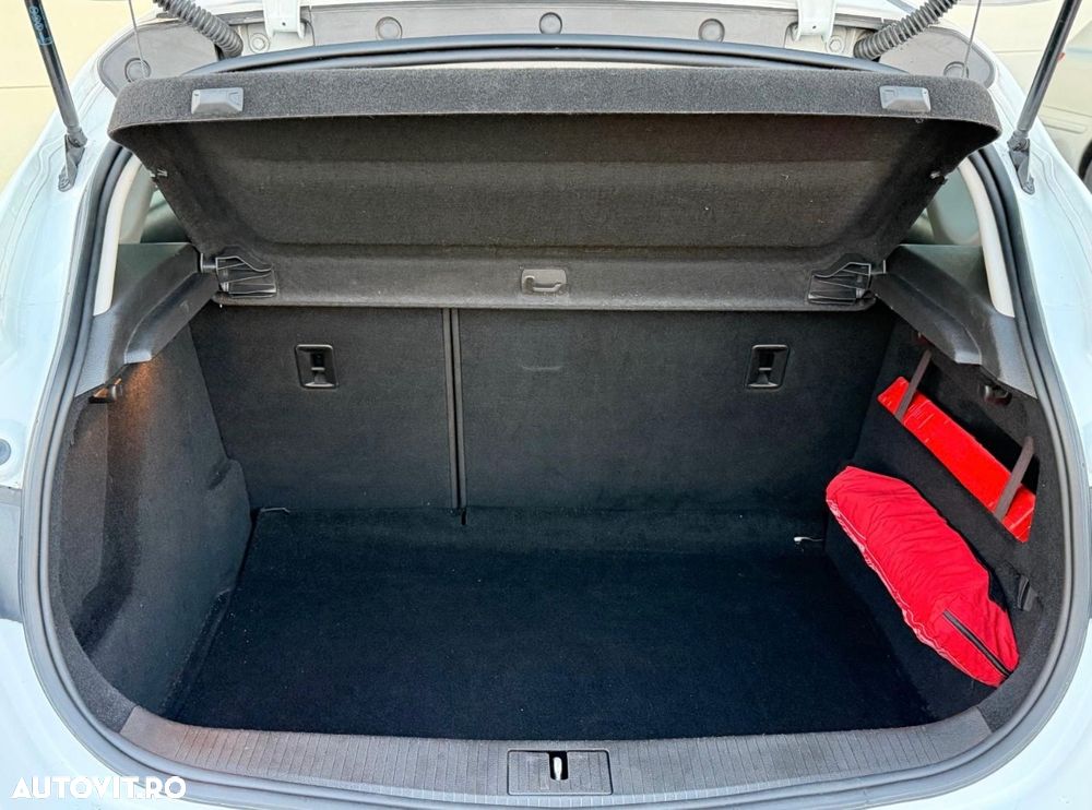 Opel Astra 1.6i 16V Elegance - 5