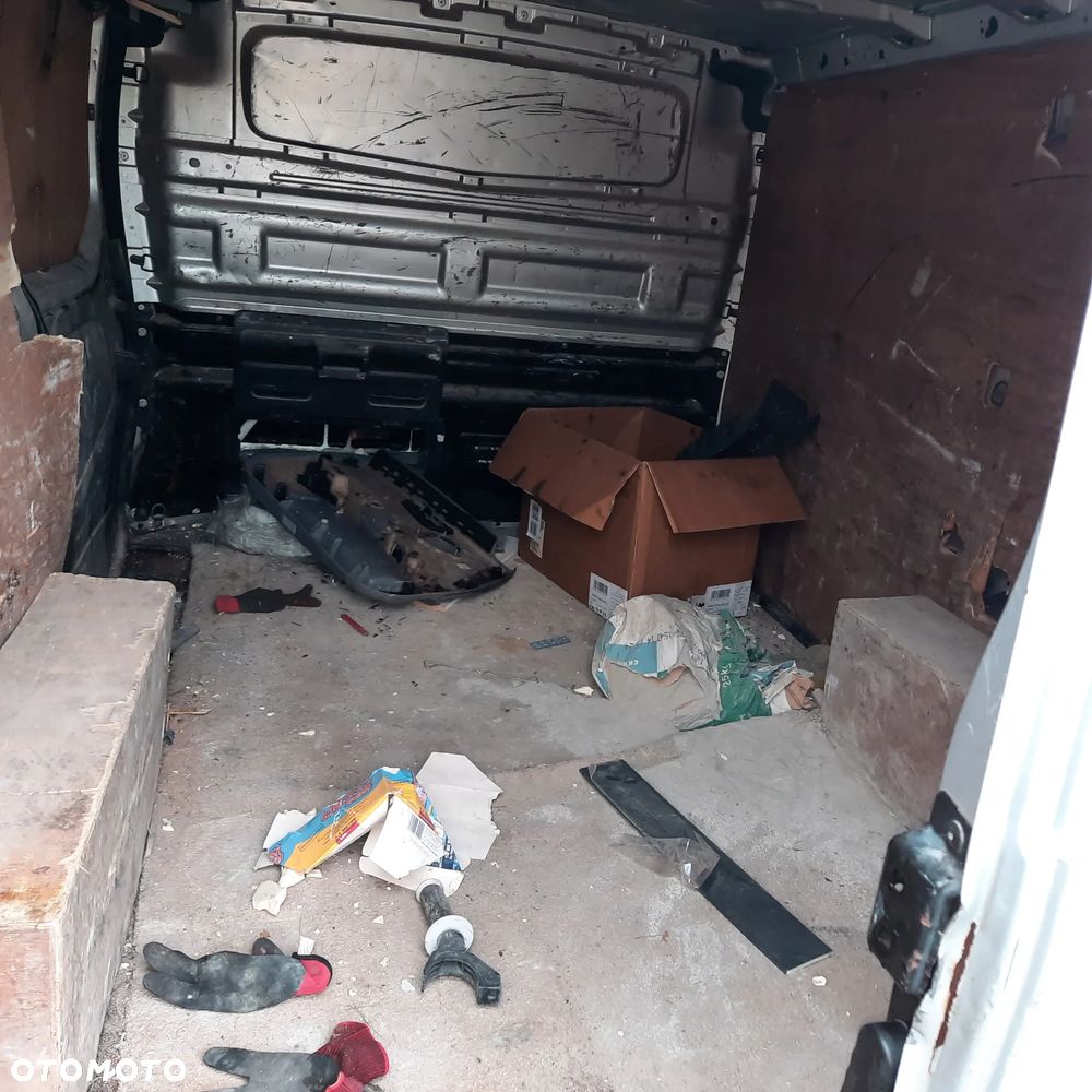 Renault trafic - 7