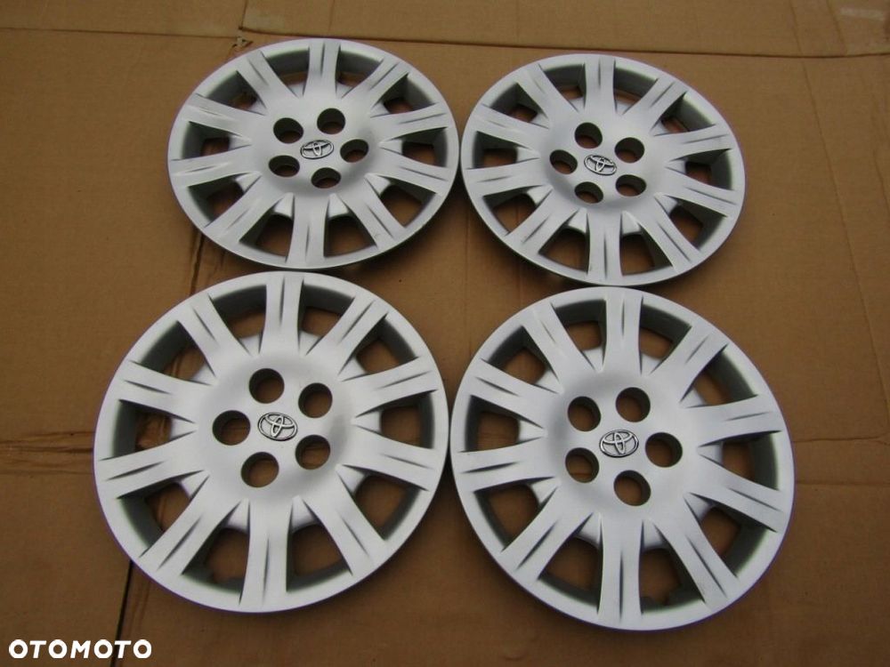 4x Kołpaki 16 Toyota Auris Avensis Prius Yaris Corolla Verso RAV4 RAV 4 - 2