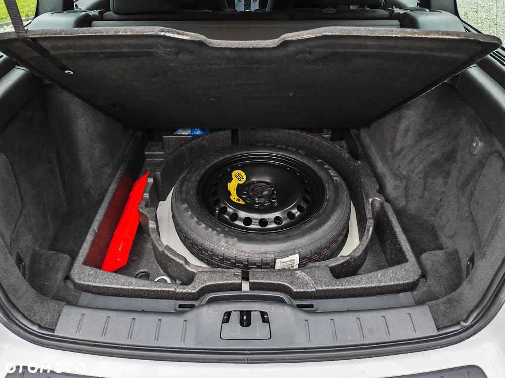 Volvo V50 D3 - 21