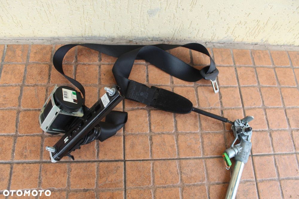 PAS BEZPIECZEŃSTWA PRAWY PRZÓD OPEL CORSA D 13225282 - 3