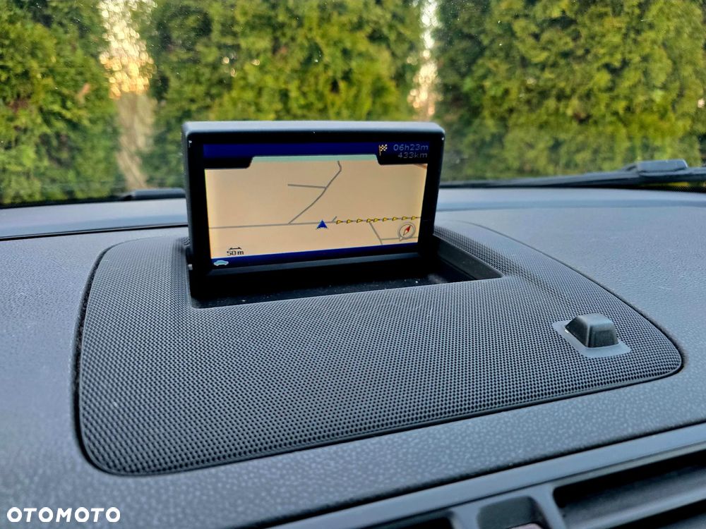 Volvo S40 1.6D Momentum - 16