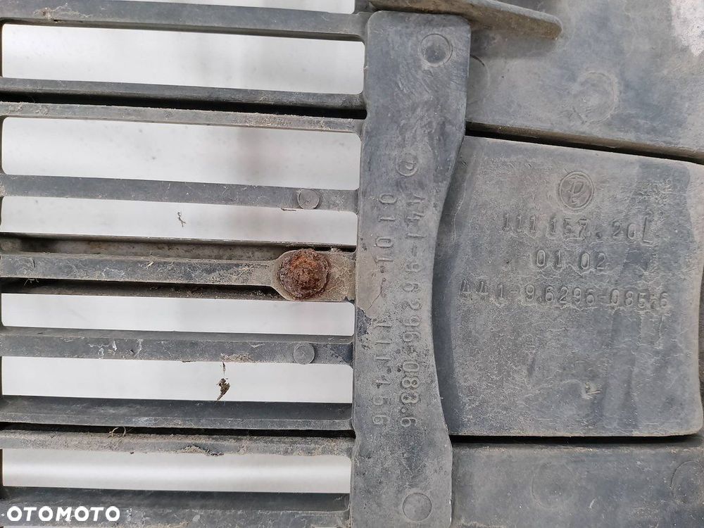 ATRAPA GRILL GRIL SKODA 120L ( 76-90 ) - 7