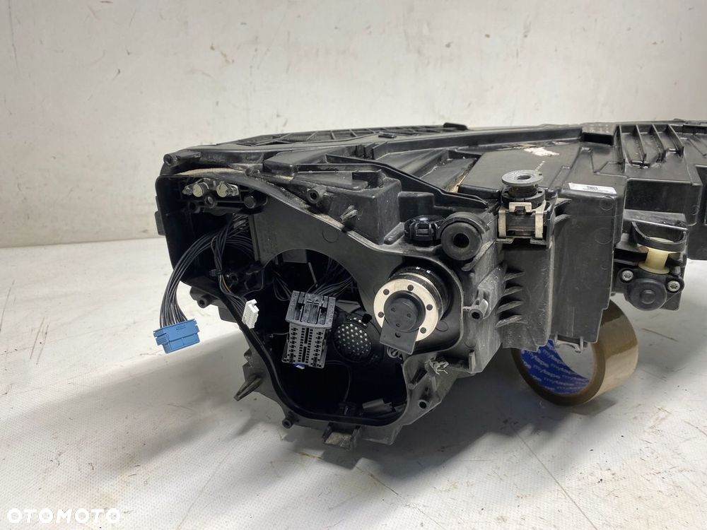 AUDI Q8 RSQ8 LAMPA LEWA PRZÓD LED MATRIX 4M8941035 18- - 6