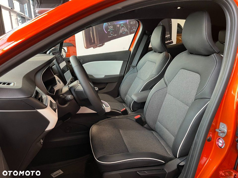 Renault Clio - 7
