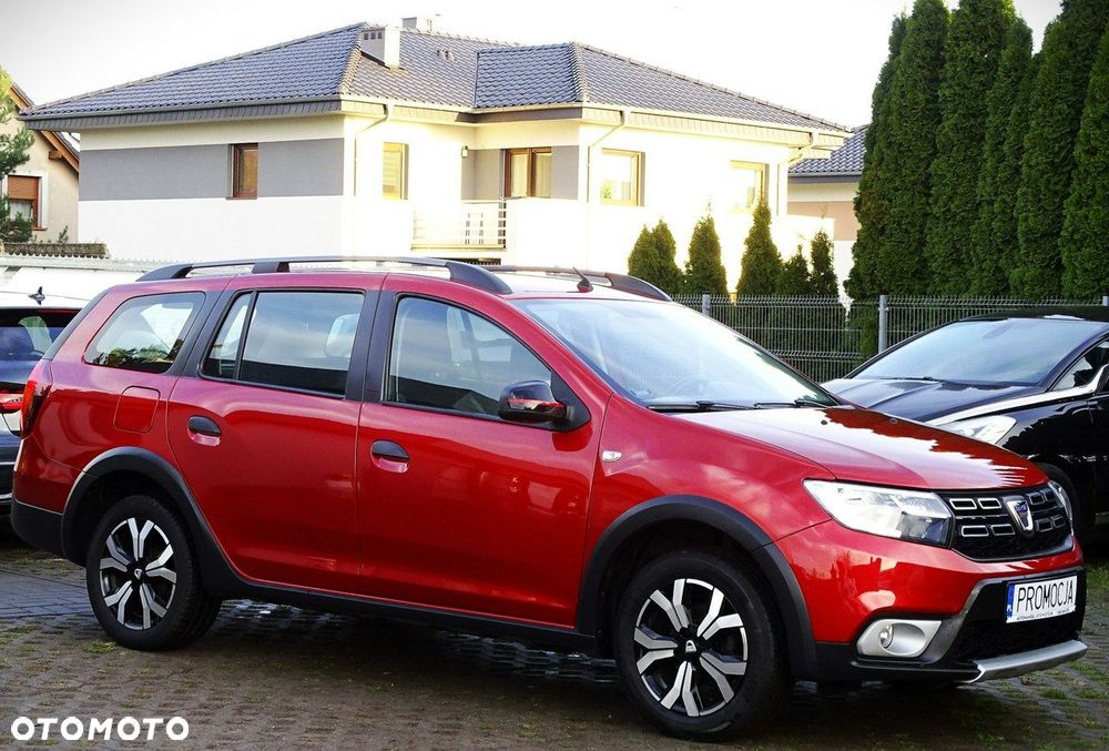 Dacia Logan TCe 90 S&S Stepway Celebration - 5