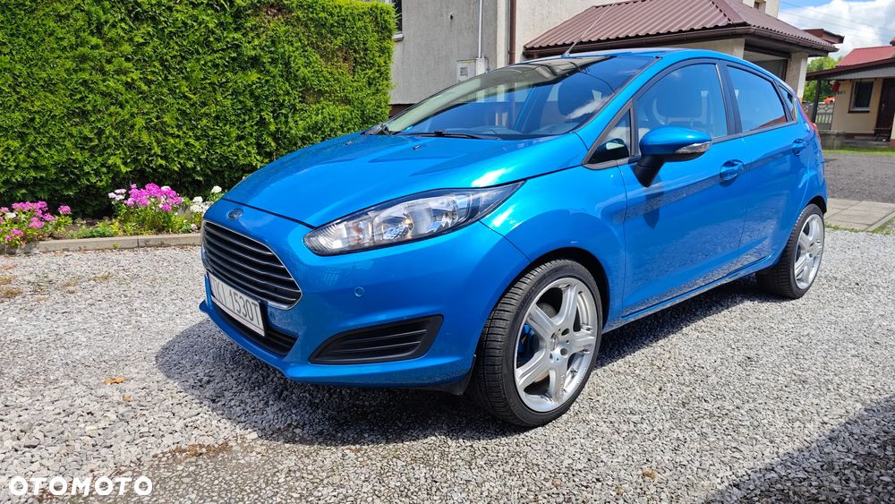 Ford Fiesta - 12