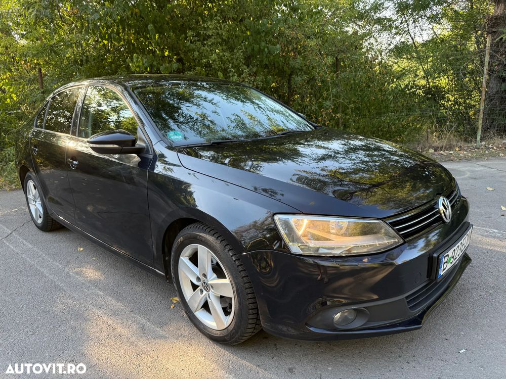 Volkswagen Jetta 1.2 TSI Comfortline - 4