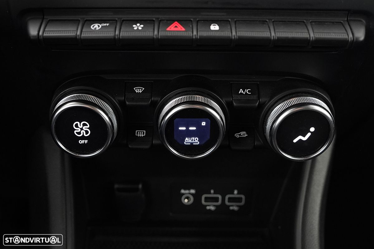 Renault Captur 1.0 TCe Techno Bi-Fuel - 13