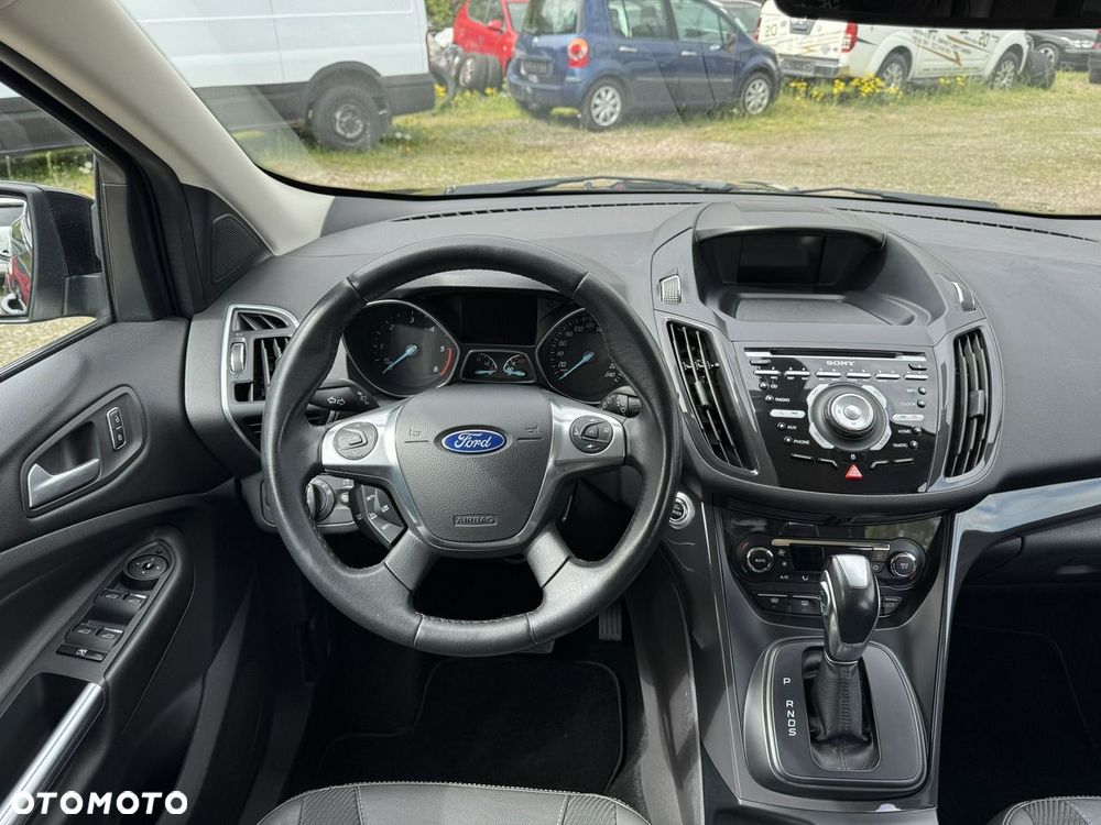 Ford Kuga - 26