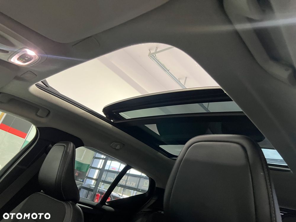 Volvo XC 40 D3 R-Design - 18
