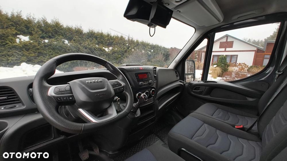 Iveco 35s18 - 22