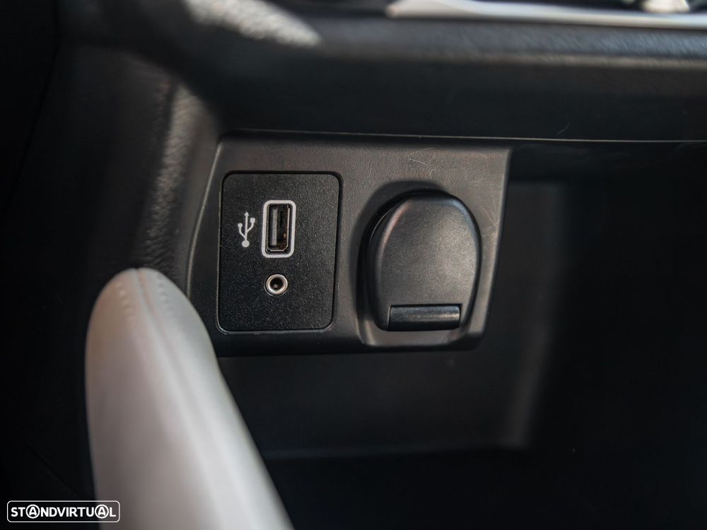Nissan Micra 1.0 IG-T N-Connecta - 26