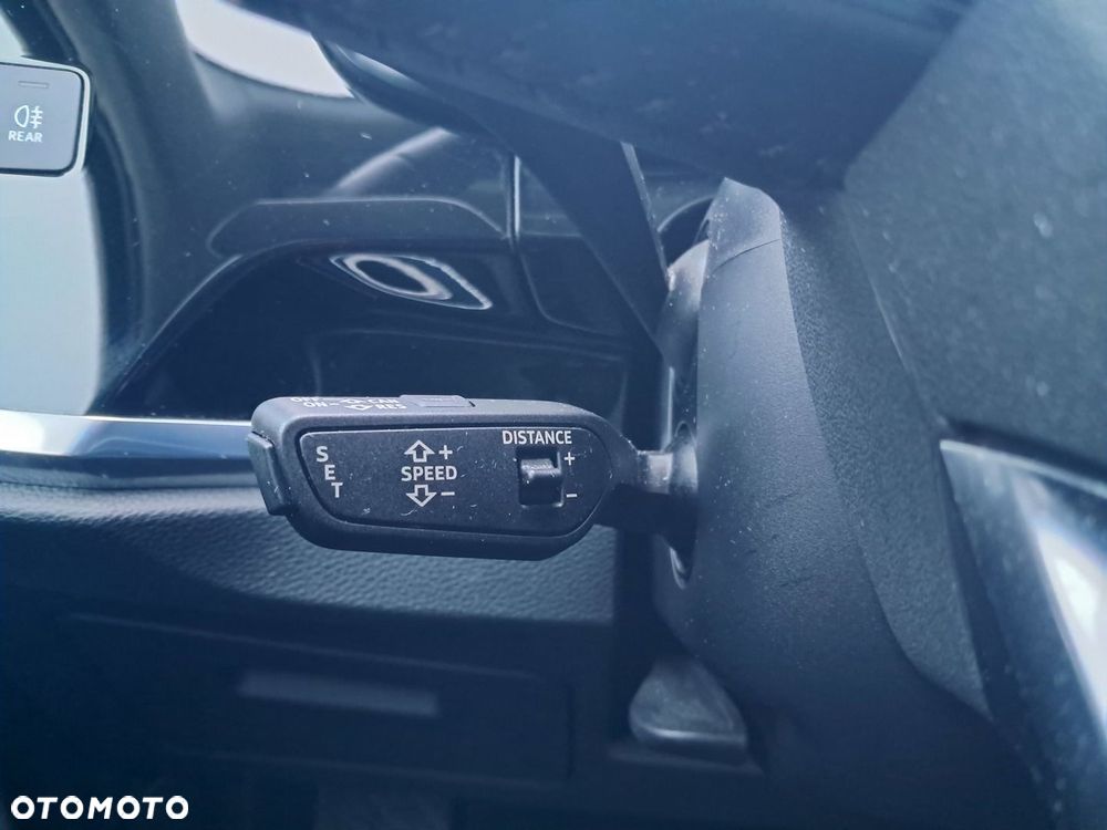 Audi Q3 Sportback - 16