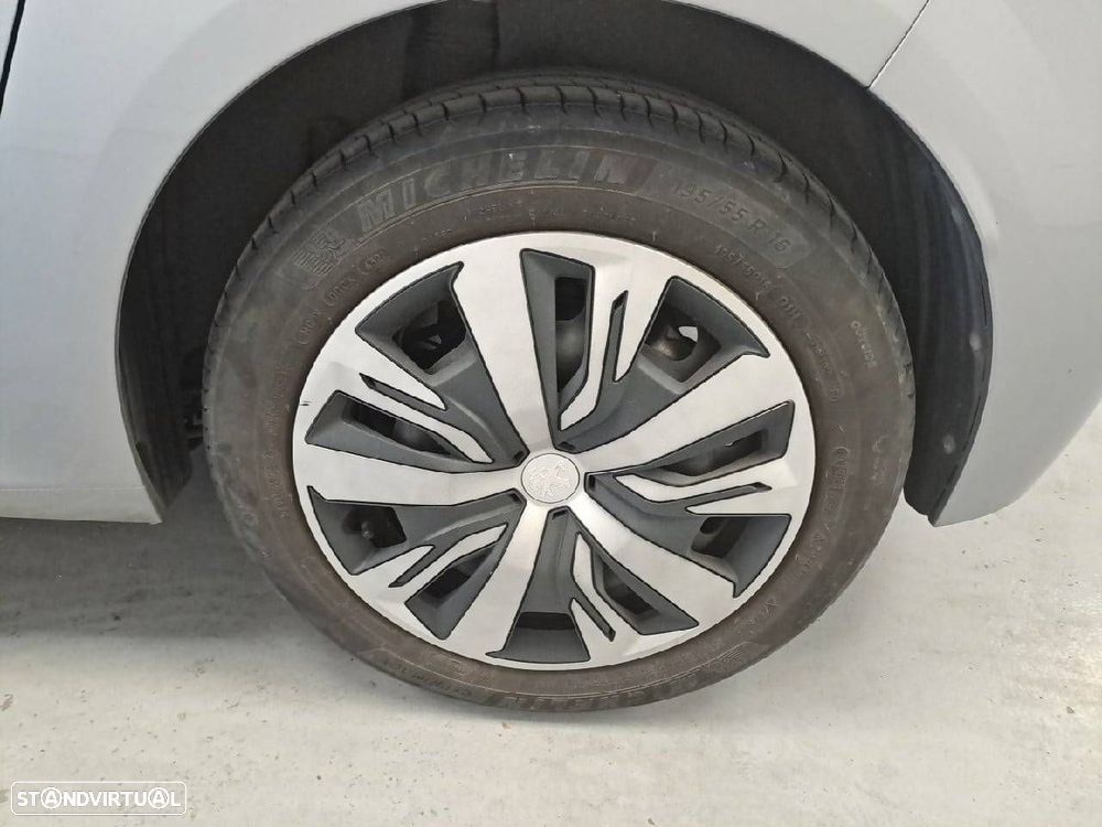 Peugeot 208 1.5 BlueHDi Active Pack - 11